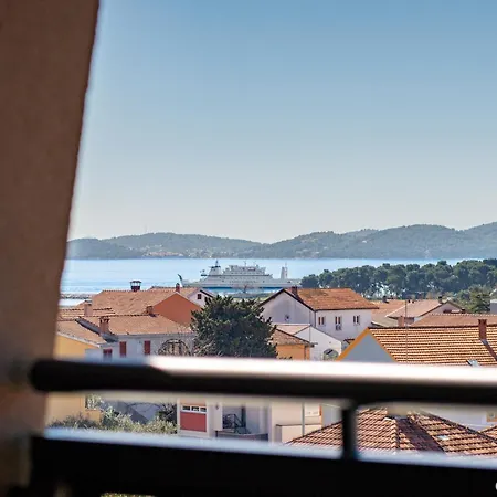 Emmi Apartamento *